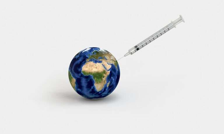 syringe, world, medicine-1884779.jpg